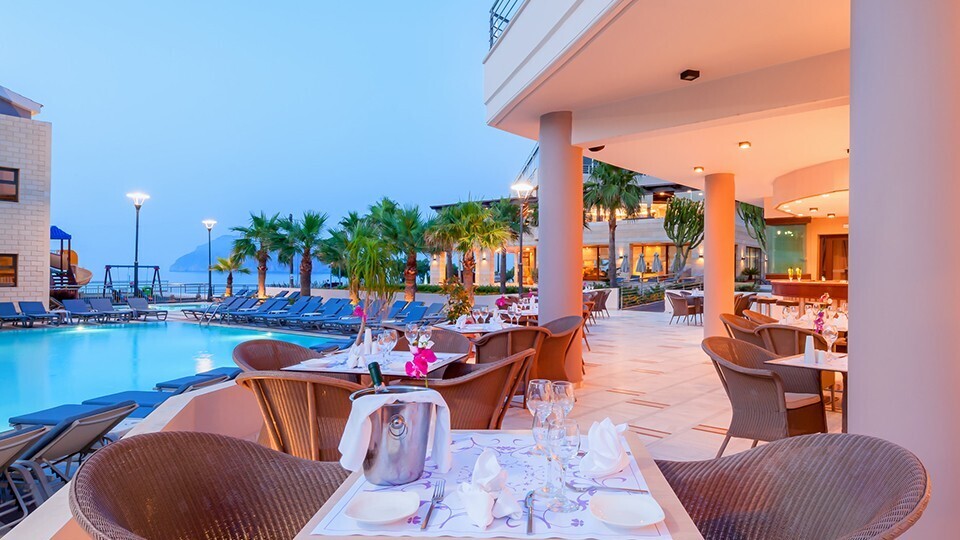 Porto Platanias Beach Resort & Spa